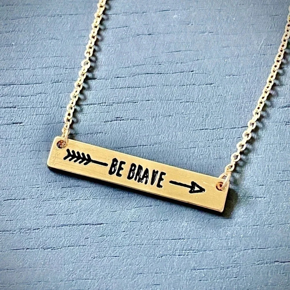 Be Brave Bar Necklace - Inspirational gift - Picture 1 of 3